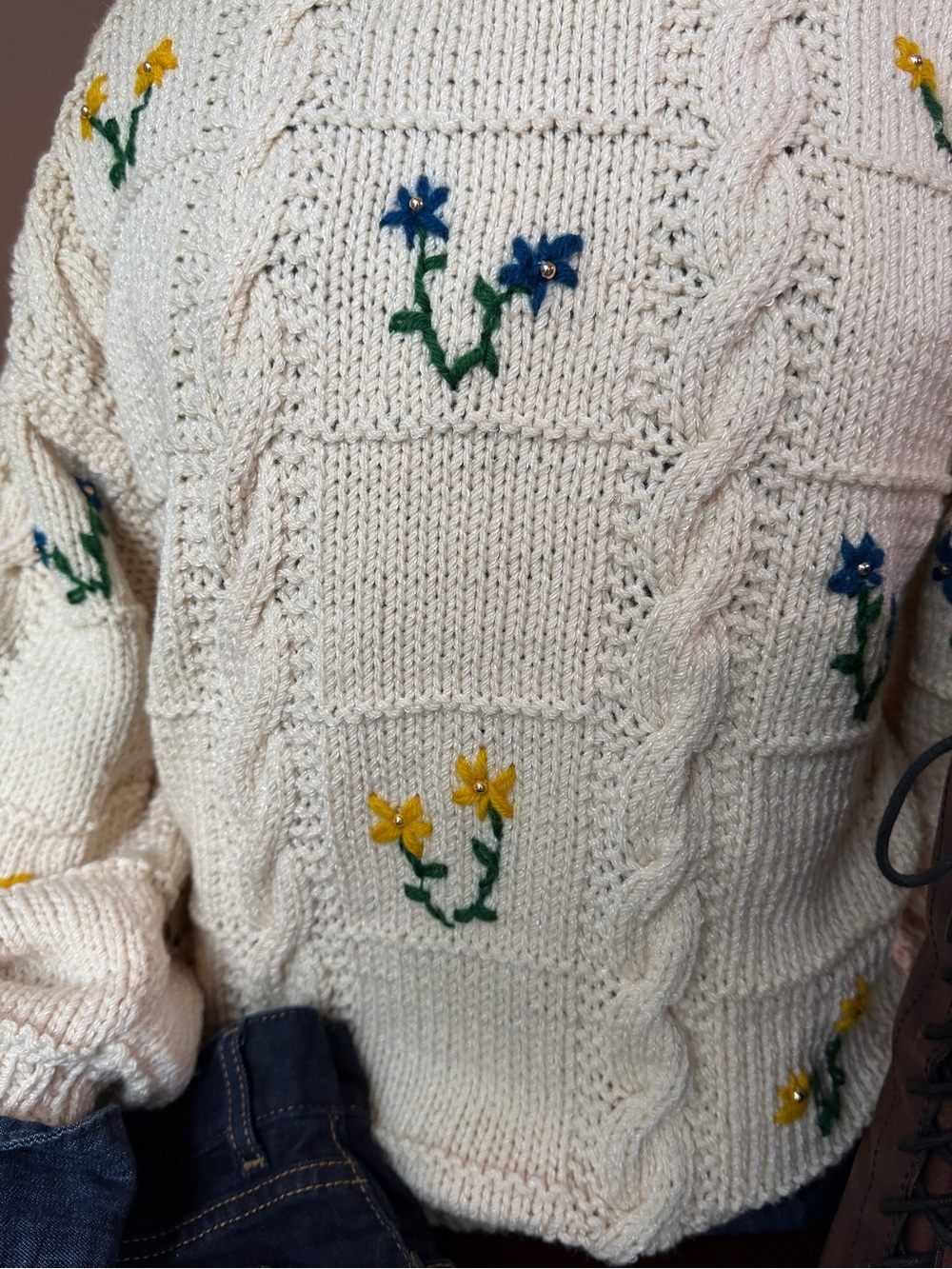 Handmade Ivory Cable Knit Floral Embroidered Sweater M/L Cottagecore - Picture 3 of 10